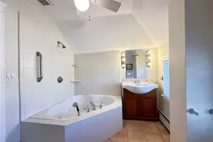 181 Cole Ave, Providence, RI 02906 - Photo 40