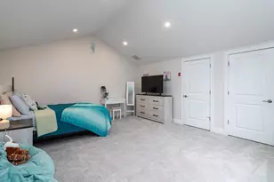 73 W Valley Cir, West Warwick, RI 02893 - Photo 24