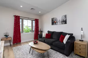 73 W Valley Cir, West Warwick, RI 02893 - Photo 8
