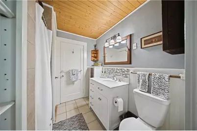 15 Kardway Street, South Kingstown, RI 02879 - Photo 34