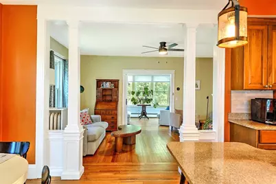 15 Bow Street, Cranston, RI 02905 - Photo 14