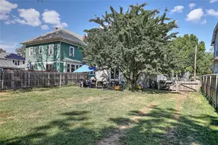 15 Bow St, Cranston, RI 02905 - Photo 34