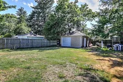 15 Bow Street, Cranston, RI 02905 - Photo 36