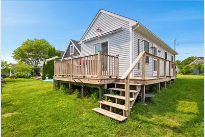 64 Burnside Avenue, Narragansett, RI 02882 - Photo 20