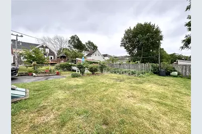 302 State Street, Bristol, RI 02809 - Photo 6