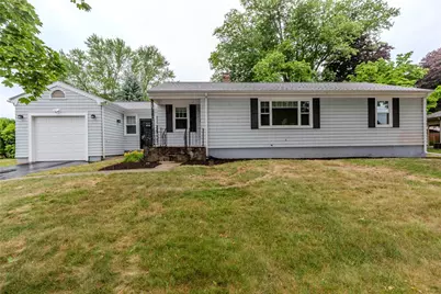 8 Barnes Street, Smithfield, RI 02828 - Photo 2