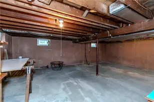 8 Barnes St, Smithfield, RI 02828 - Photo 34
