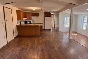 27 Leisure Way, Coventry, RI 02816 - Photo 8