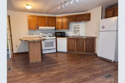 27 Leisure Way, Coventry, RI 02816 - Photo 6