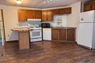 27 Leisure Way, Coventry, RI 02816 - Photo 6