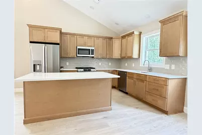 3 Fieldstone Way #3, Johnston, RI 02919 - Photo 2