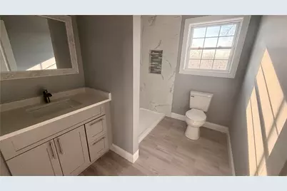 35 Hurley Avenue, Pawtucket, RI 02860 - Photo 10