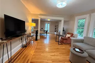 215 Rochambeau Ave, Providence, RI 02906 - Photo 14