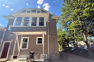 215 Rochambeau Ave, Providence, RI 02906 - Photo 42