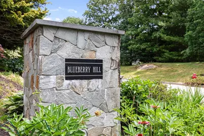 30 Rock Way, East Greenwich, RI 02818 - Photo 2