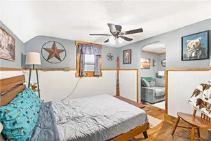 321 W Forest Ave, Pawtucket, RI 02860 - Photo 12