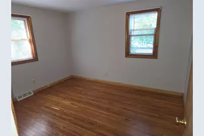 31 Lakeside Drive, Hopkinton, RI 02832 - Photo 18