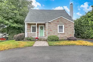 140 Lexington Ave, North Providence, RI 02904 - Photo 2