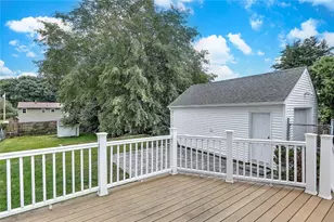 140 Lexington Ave, North Providence, RI 02904 - Photo 40