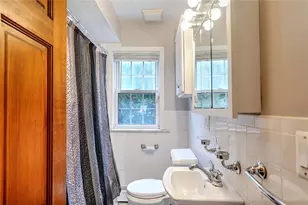 140 Lexington Ave, North Providence, RI 02904 - Photo 14