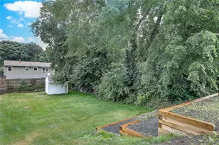 140 Lexington Ave, North Providence, RI 02904 - Photo 44