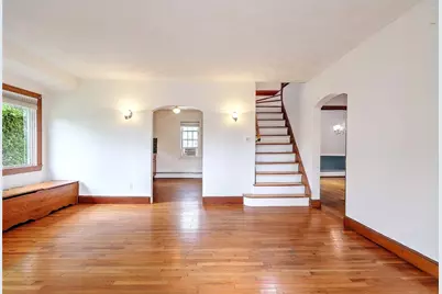140 Lexington Avenue, North Providence, RI 02904 - Photo 10