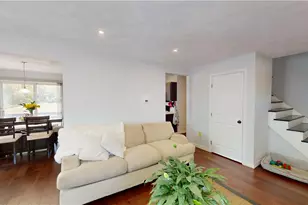 27 Hidden Valley Ln, Lincoln, RI 02865 - Photo 8