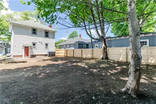41 Wellesley Ave, North Providence, RI 02911 - Photo 46