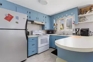 58 Springer Ave, Tiverton, RI 02878 - Photo 10