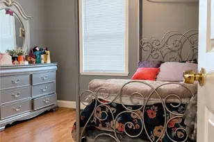 29 Grant St, Providence, RI 02909 - Photo 14