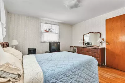22 Hagerstown Road, Warwick, RI 02886 - Photo 16
