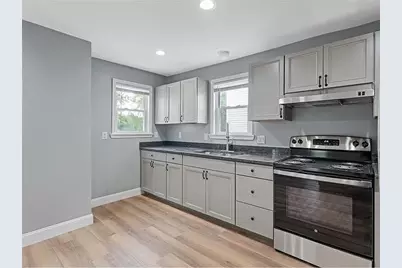 71 1st Avenue #2, Woonsocket, RI 02895 - Photo 2