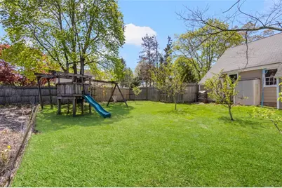 50 Fairview Avenue, West Warwick, RI 02893 - Photo 46