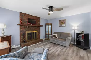 117 Fales Rd, Bristol, RI 02809 - Photo 16