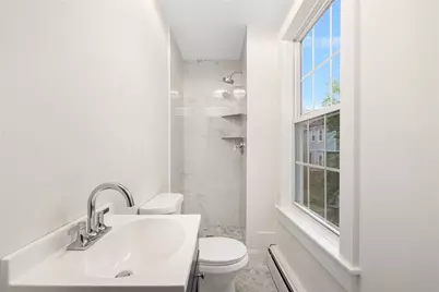 28 Young Street #Unit 2, Newport, RI 02840 - Photo 8