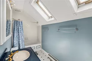 259 Juniper St, East Providence, RI 02914 - Photo 40