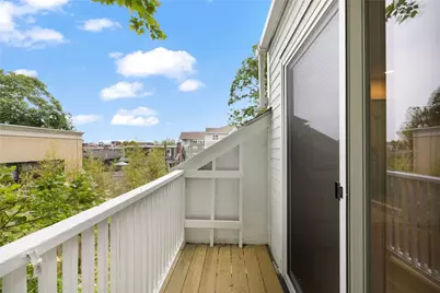 28 Young Street #Unit 3, Newport, RI 02840 - Photo 6
