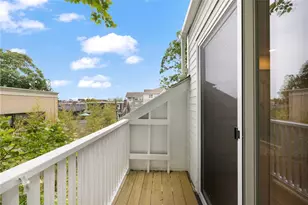 28 Young St, Newport, RI 02840 - Photo 6