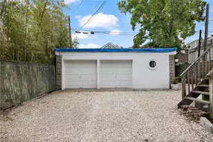 28 Young St, Newport, RI 02840 - Photo 28