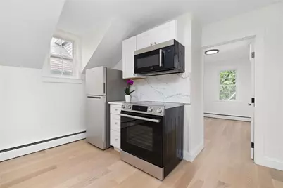 28 Young Street #Unit 3, Newport, RI 02840 - Photo 10