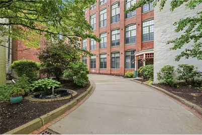 15 Higgins Street #216, Smithfield, RI 02917 - Photo 2