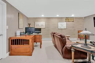 7 Daisy Ln, Coventry, RI 02816 - Photo 30
