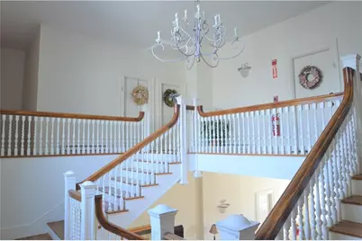 398 Wolcott Avenue #4, Middletown, RI 02842 - Photo 4