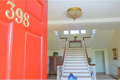 398 Wolcott Avenue #4, Middletown, RI 02842 - Photo 2