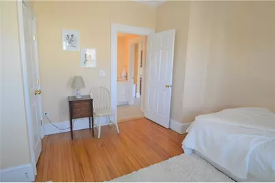 398 Wolcott Avenue #4, Middletown, RI 02842 - Photo 20
