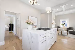 41 School St, Newport, RI 02840 - Photo 12