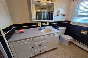 121 Barbara St, Providence, RI 02909 - Photo 22