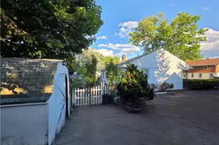 121 Barbara St, Providence, RI 02909 - Photo 44