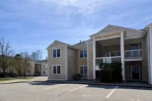 70 Turner St, Warwick, RI 02886 - Photo 2