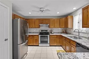 20 Tamarac Dr, Smithfield, RI 02828 - Photo 6